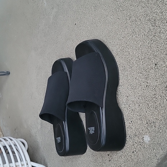 wild fable Shoes - Women's Black Platform Slide Sandals